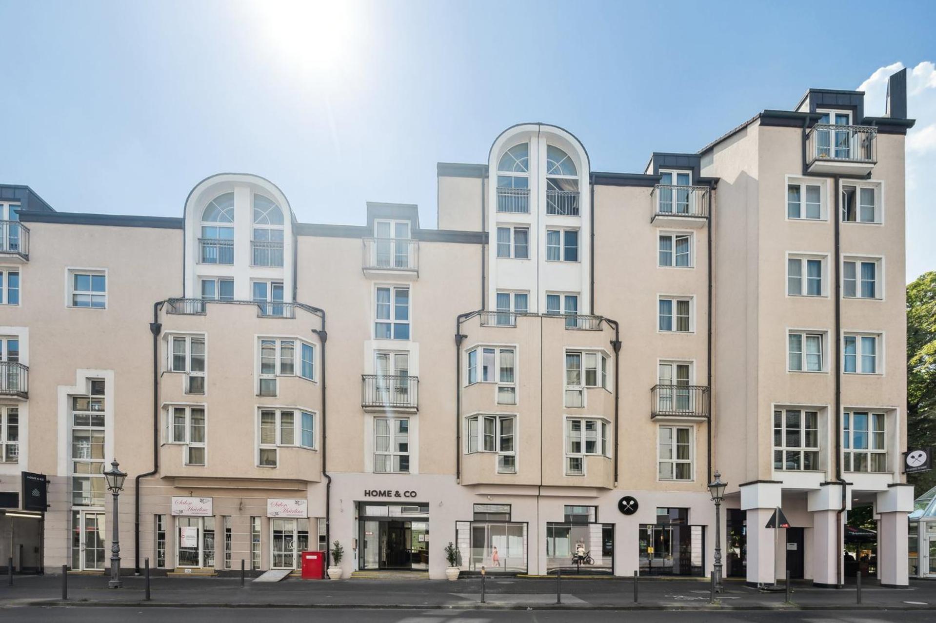 And Coliving I Aparthotel